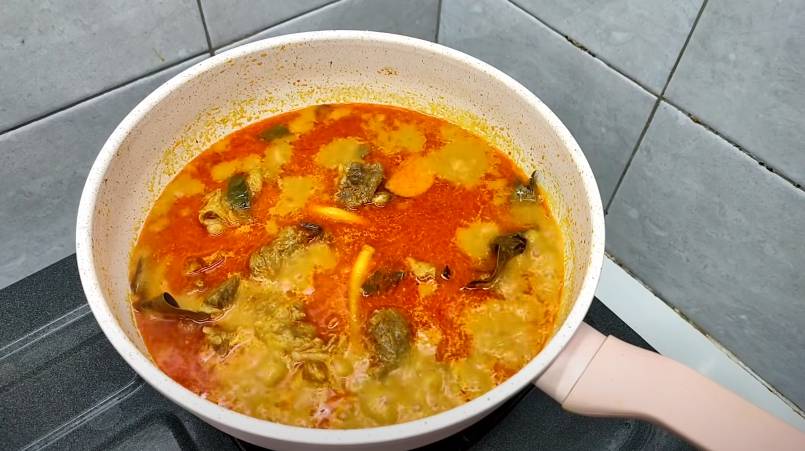 ilustrasi memasak gulai daging sapi (YouTube.com/CR COOK)