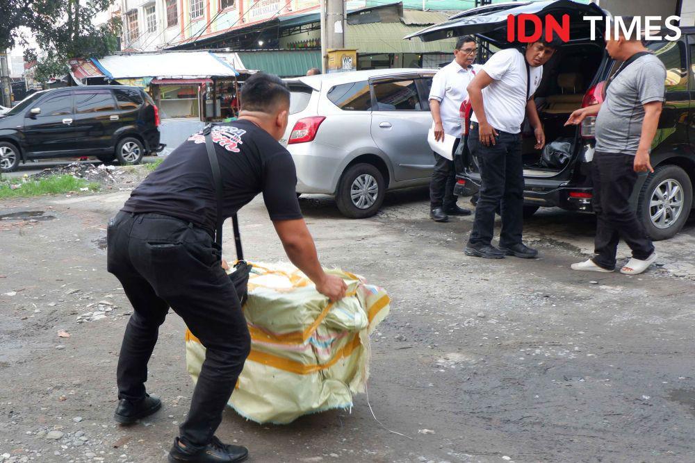 Terdakwa Perdagangan Kakaktua Jambul Kuning Dituntut 30 Bulan Penjara