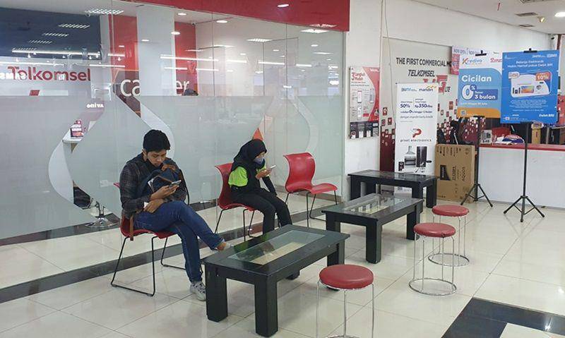 GraPARI Telkomsel Miko Mall (google.com/maps/Andy HPY Family Tv)