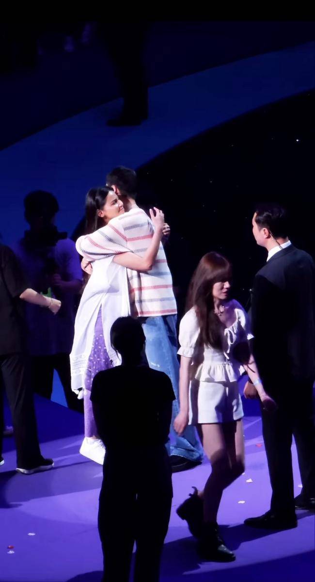 potret Yunita Siregar dan Jin BTS (instagram.com/yunitasiregar)