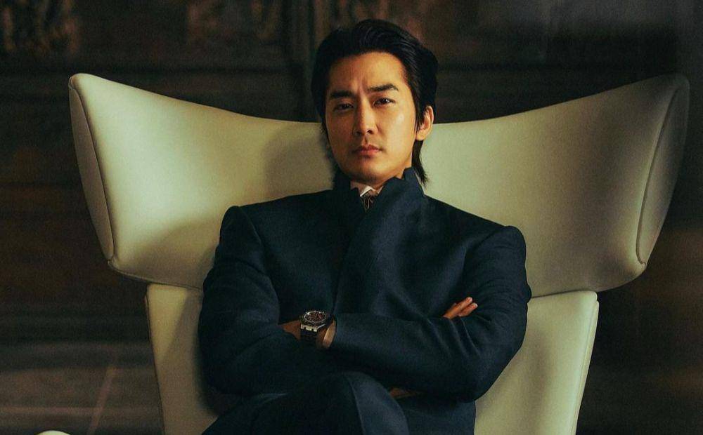 Song Seung Heon di drama Black Knight (dok. Netflix/Black Knight)