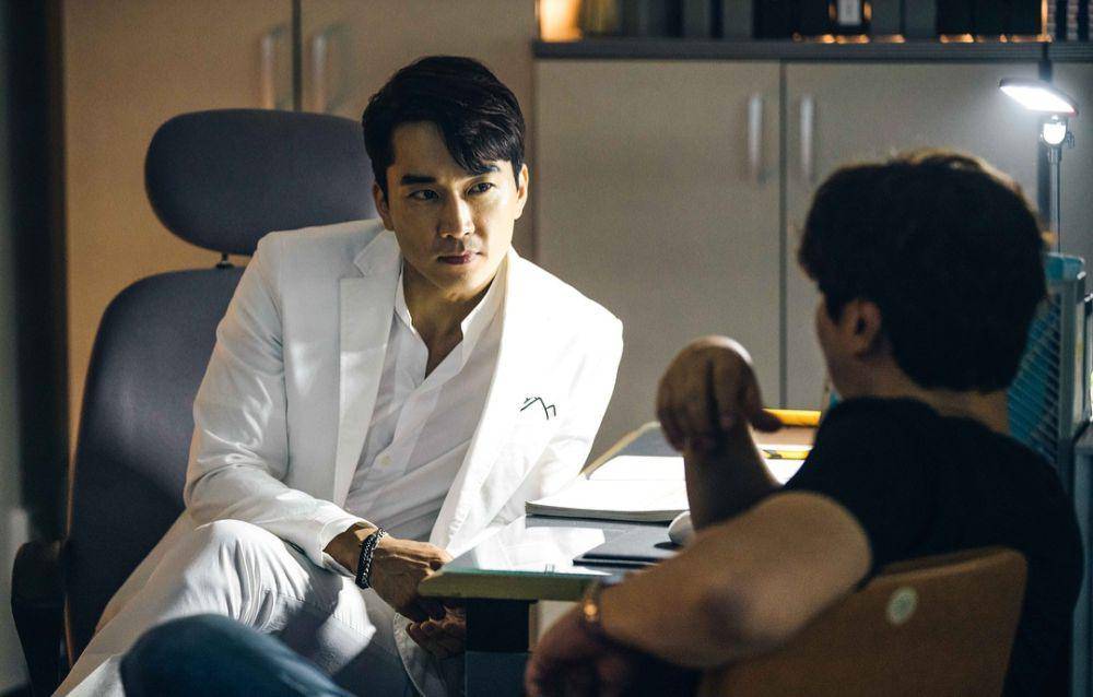 Song Seung Heon di drama The Player (dok. OCN/The Player)