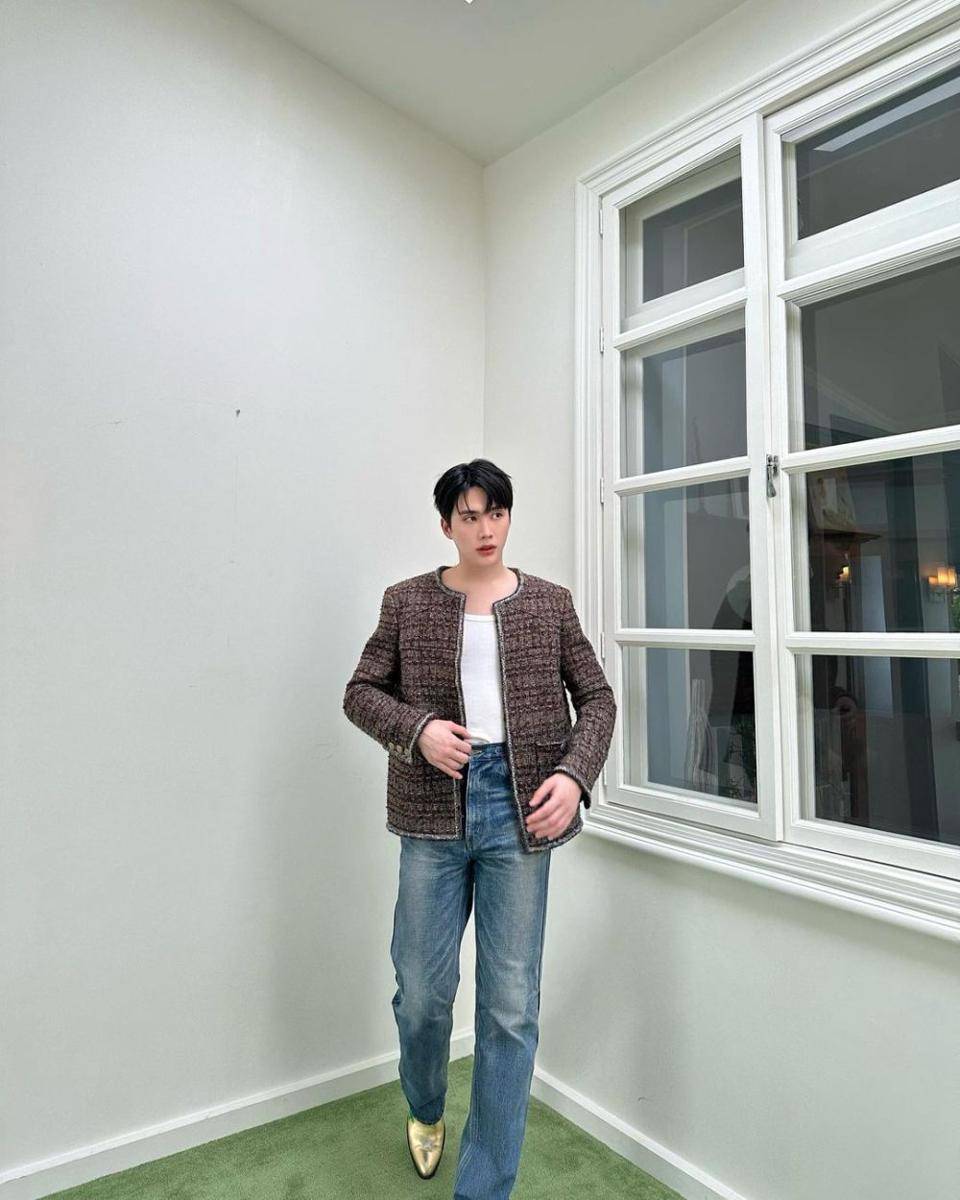 outfit smart casual ala Sarin Ronnakiat (instagram.com/inpitar)