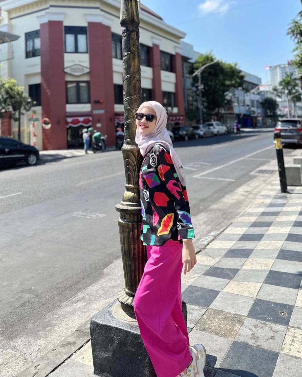holiday outfit Uty Bonita (instagram.com/utybonita/)