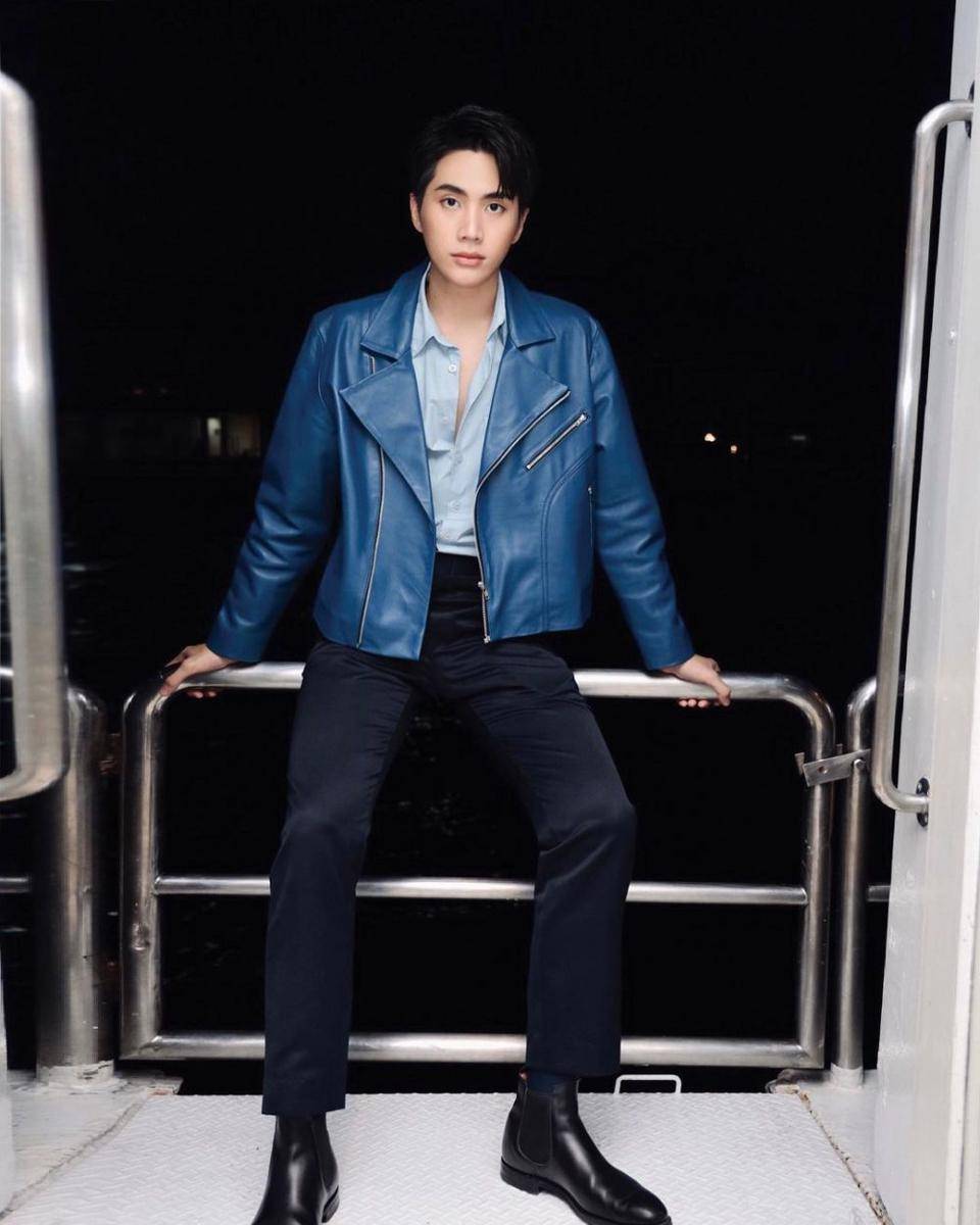 outfit smart casual ala Sarin Ronnakiat (instagram.com/inpitar)