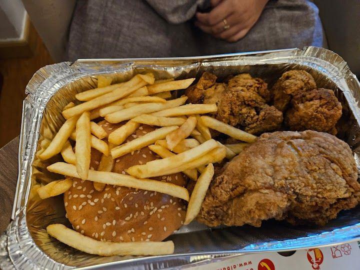 5 Fakta Albaik Chicken, Restoran Cepat Saji Wajib Coba saat Haji