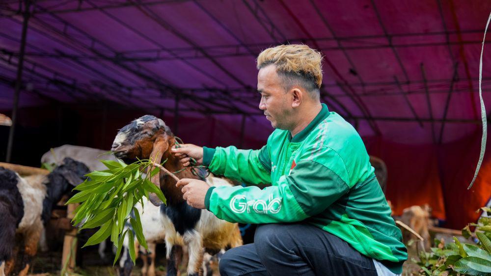 Grab-OVO Akan Bagi Daging Kurban ke Mitra Pengemudi di Semarang