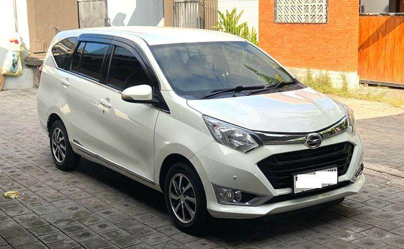 Daihatsu Sigra (instagram.com/mobilsecond888)