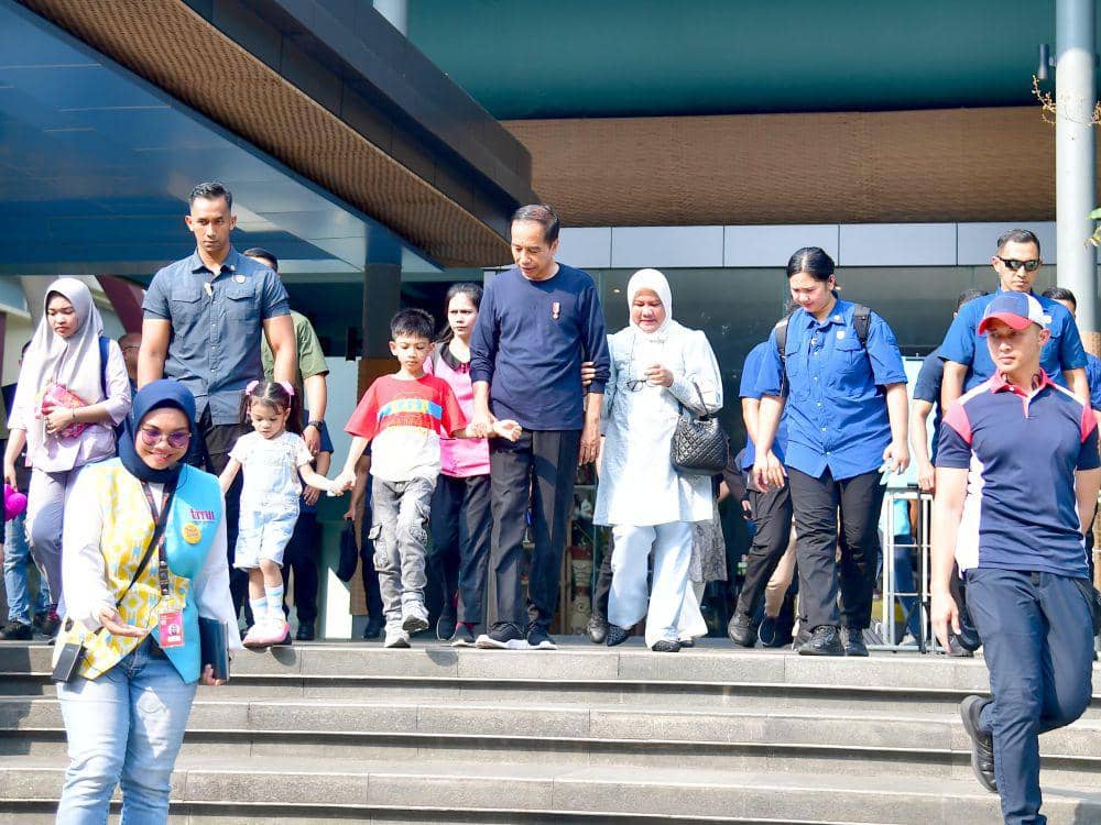 Presiden Jokowi bersama keluarga berkunjung ke TMII, Jakarta Timur (dok. Sekretariat Presiden)