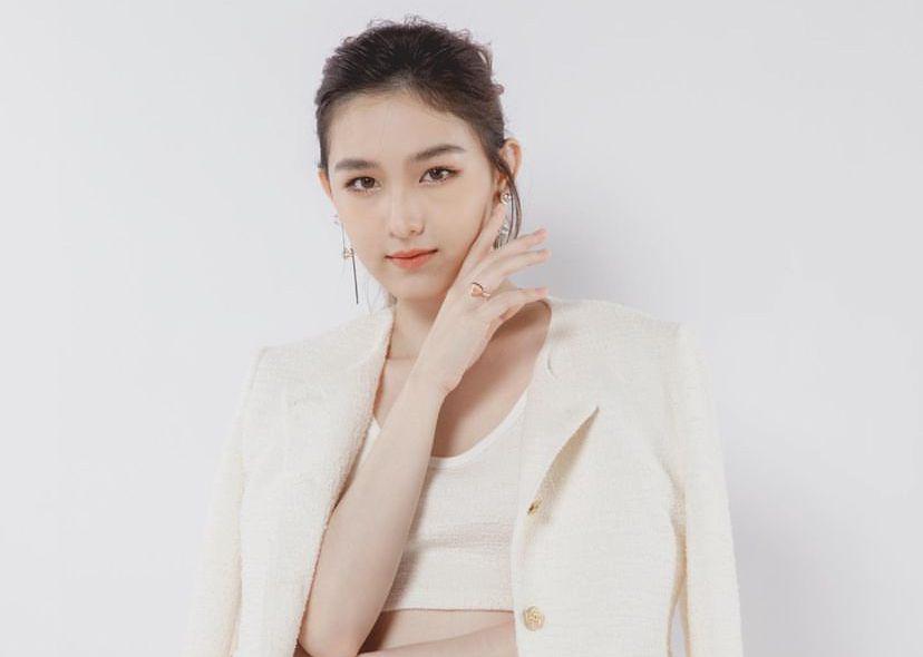 7 Fakta Emma Panitsara, Pemeran Khao di Drama A Love So Beautiful