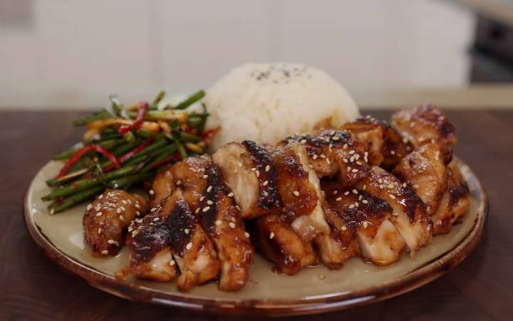 ilustrasi doenjang dakgui (youtube.com/Aaron and Claire)