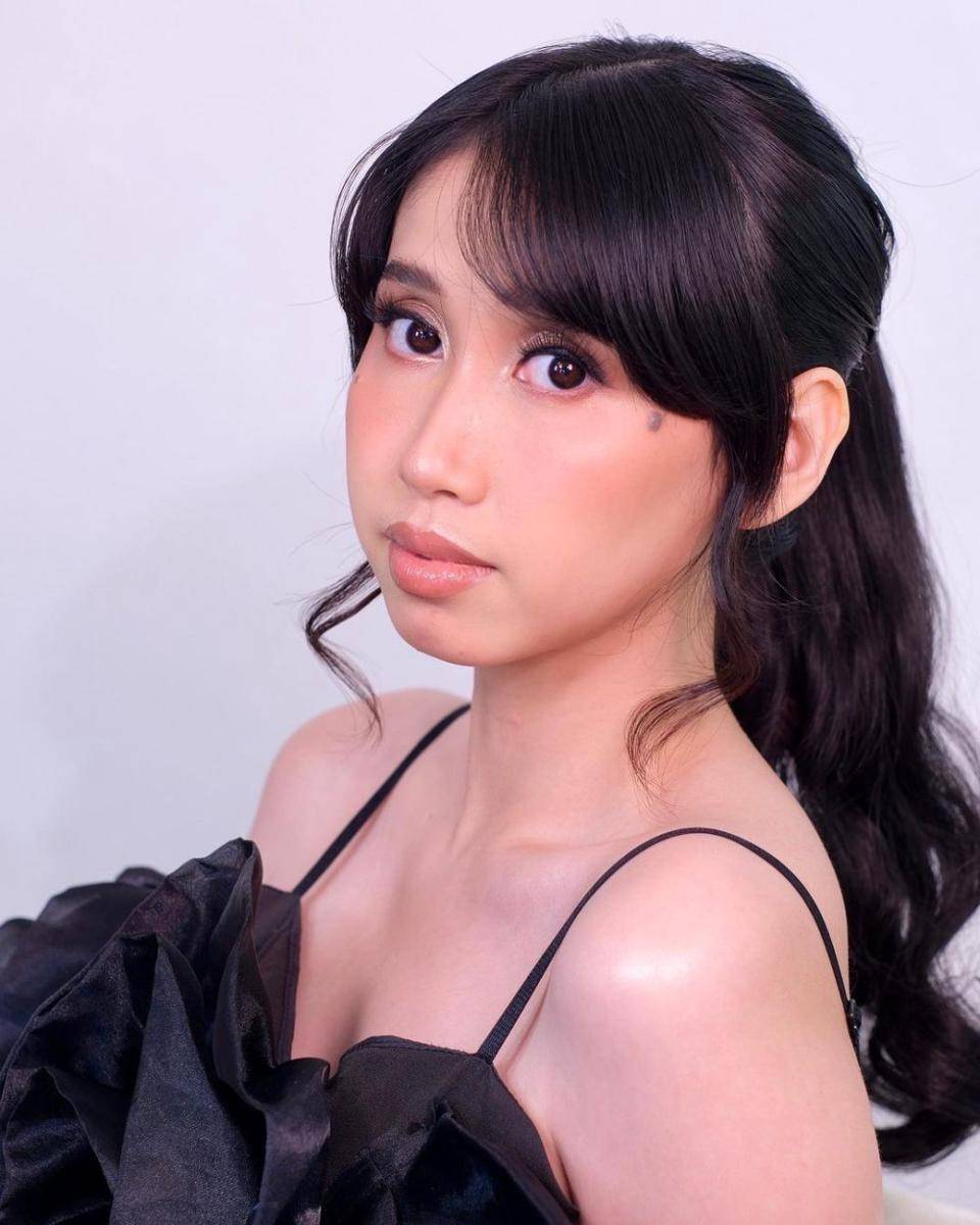 Tasya eks JKT48 (instagram.com/gudetasya)