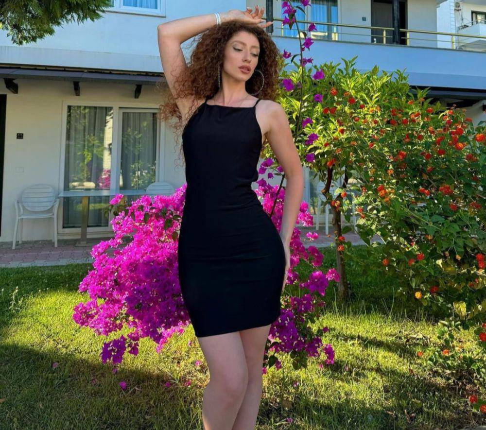 Xhesika Pengili (instagram.com/xhesika.pengili)