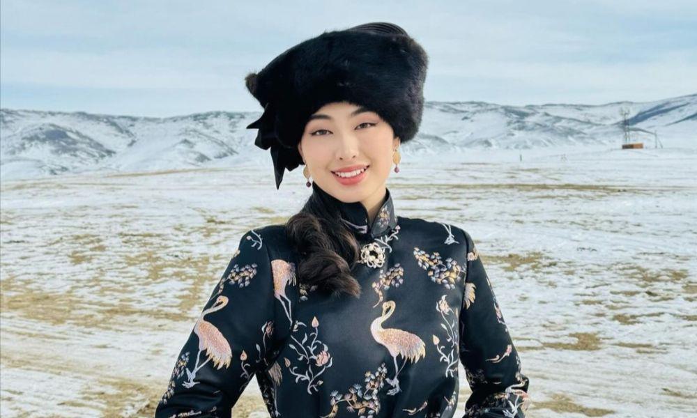 7 Potret Mino Nominzul Miss Universe Mongolia 2024, Stunning!