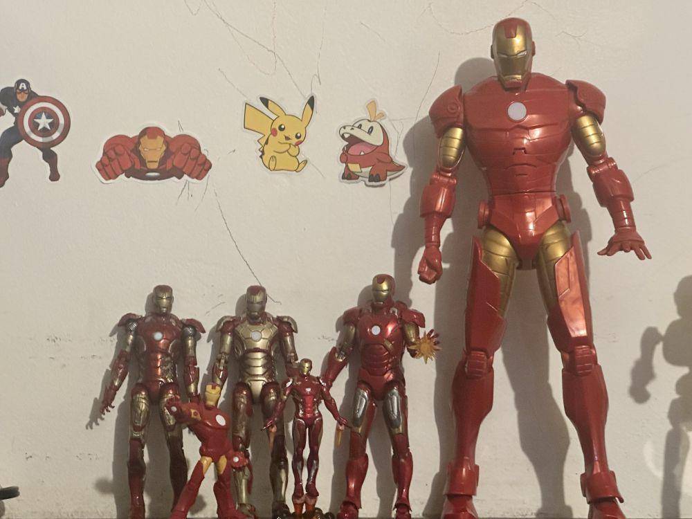potret koleksi Iron Man (reddit.com/user/FamiliarExternal7963)