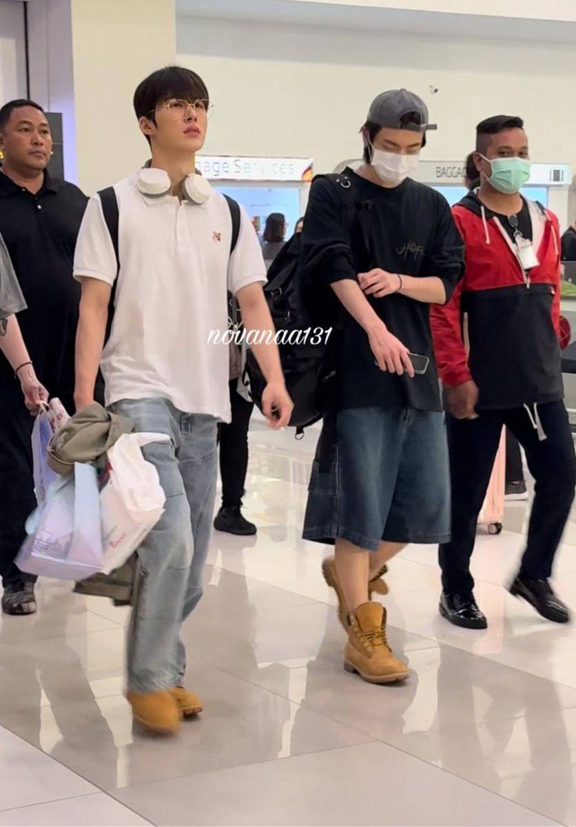 B.I saat tiba di Indonesia untuk konser Hype Up (twitter.com/novanaa131)