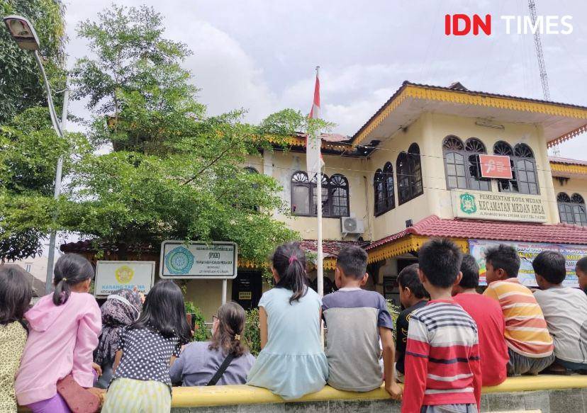 Kondisi kebakaran di Kantor Camat Medan Area (IDN Times/Eko Agus Herianto)