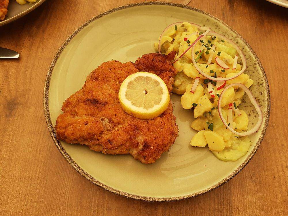 münchner schnitzel (commons.m.wikimedia.org/Gerda Arendt)