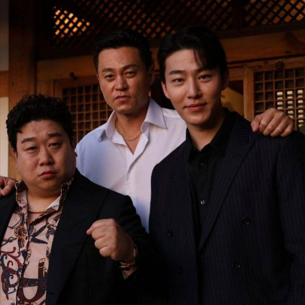 potret keseruan pemain High School Return of a Gangster di balik layar (instagram.com/one__tm_)