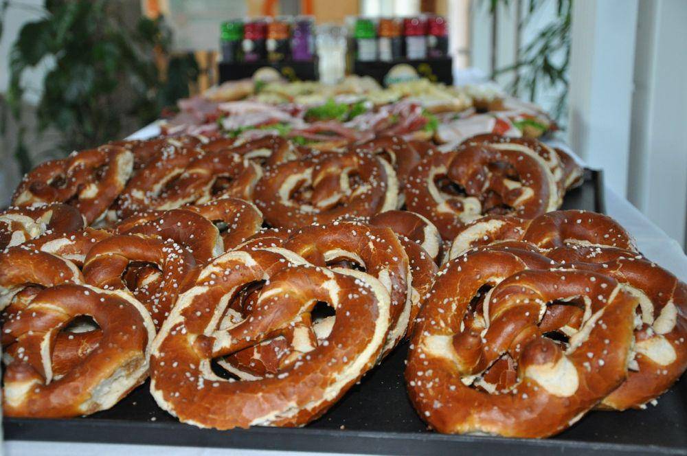 bavarian pretzel (needpix.com/Guldin)