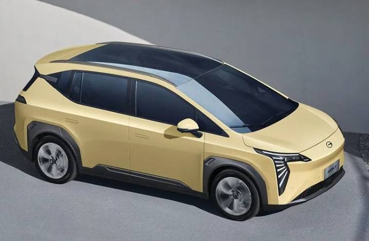 Mobil listrik GAC Aion Y (gac-motor.com)