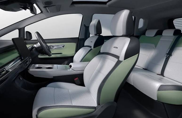 Mobil listrik GAC Aion Y (gac-motor.com)