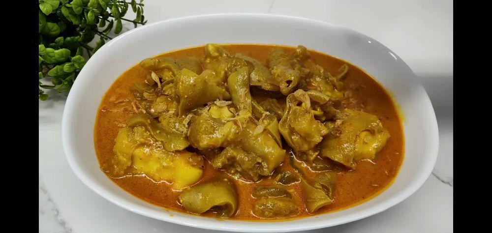 6 Tips Memasak Gulai Tunjang, Sajian Menu Berkuah Santan Nikmat!