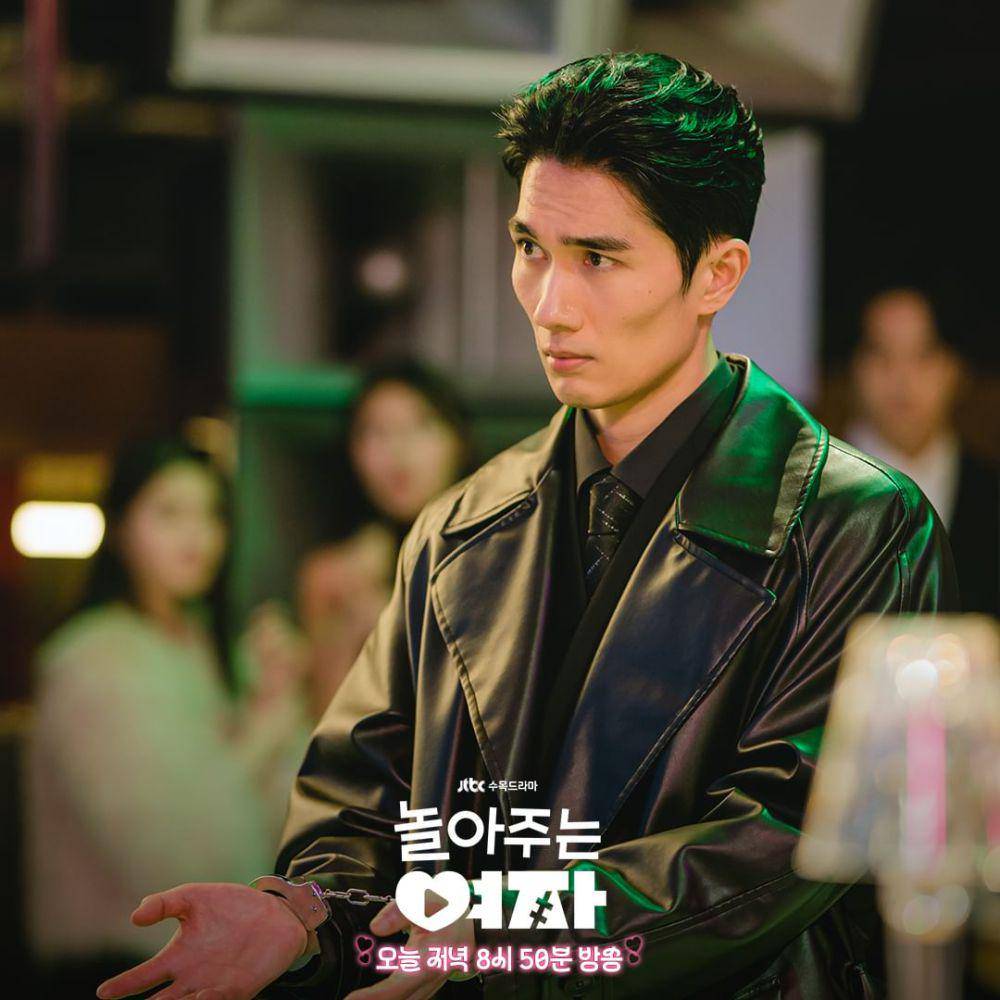 Uhm Tae Goo di drama My Sweet Mobster (instagram.com/jtbcdrama)