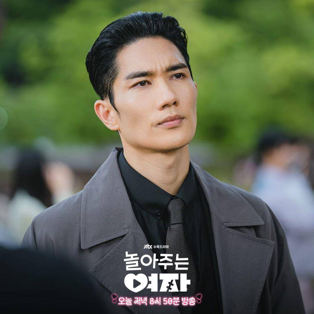 Uhm Tae Goo di drama My Sweet Mobster (instagram.com/jtbcdrama)