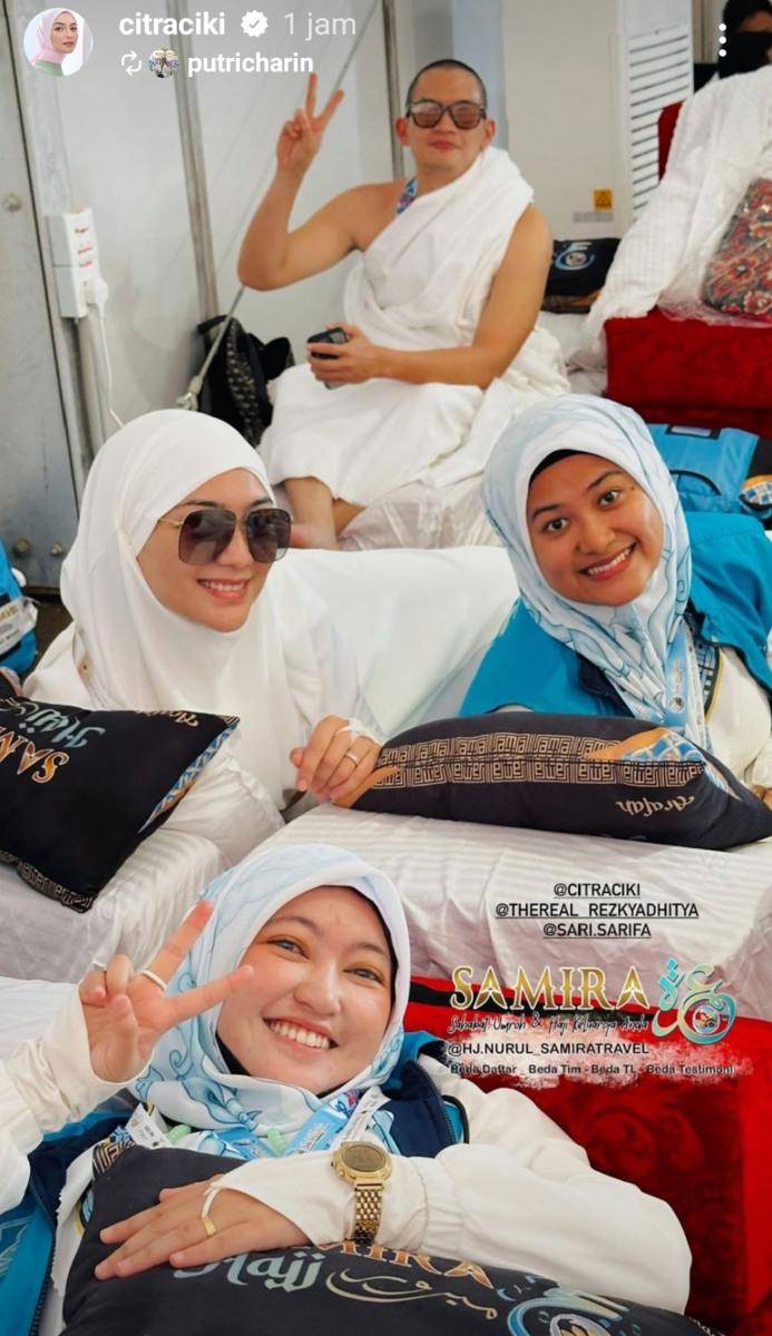 potret Citra Kirana dan Rezky Adhitya wukuf di Arafah (instagram.com/citraciki)