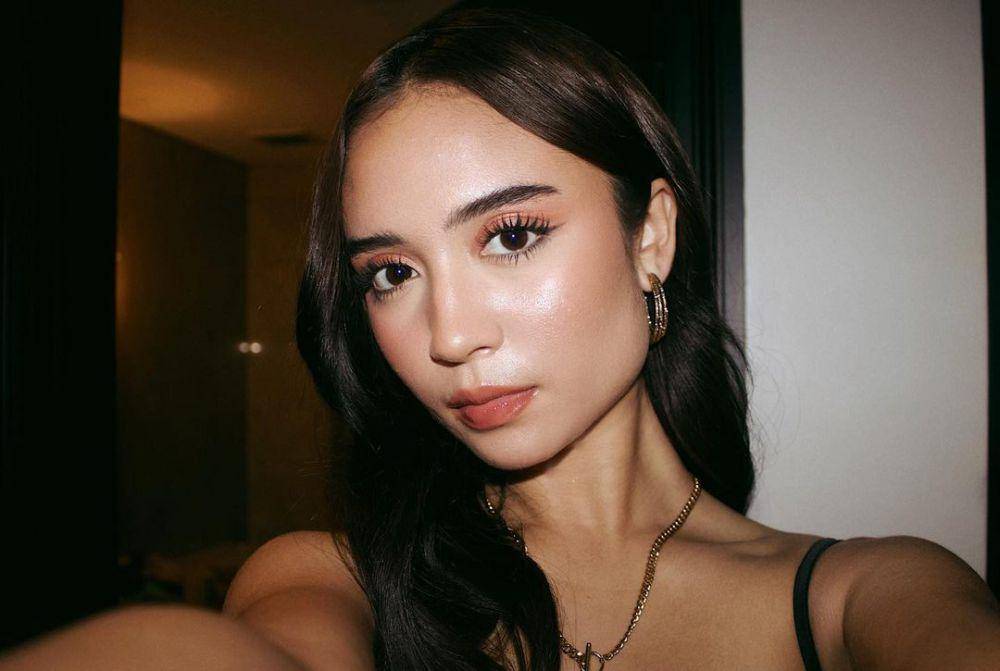 inspirasi makeup soft glam ala Asha Assuncao (instagram.com/asha.assuncao)