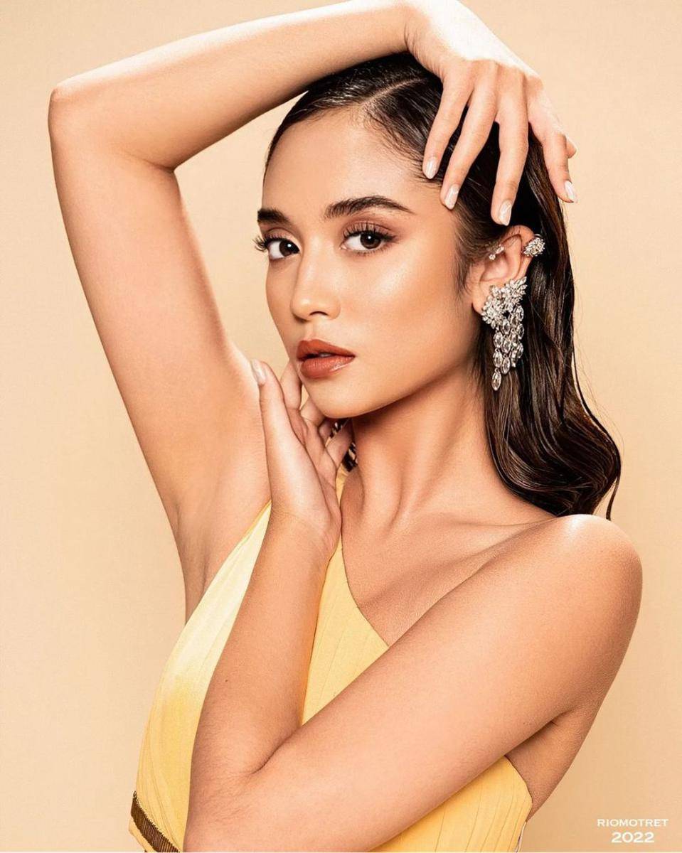 inspirasi makeup soft glam ala Asha Assuncao (instagram.com/asha.assuncao)