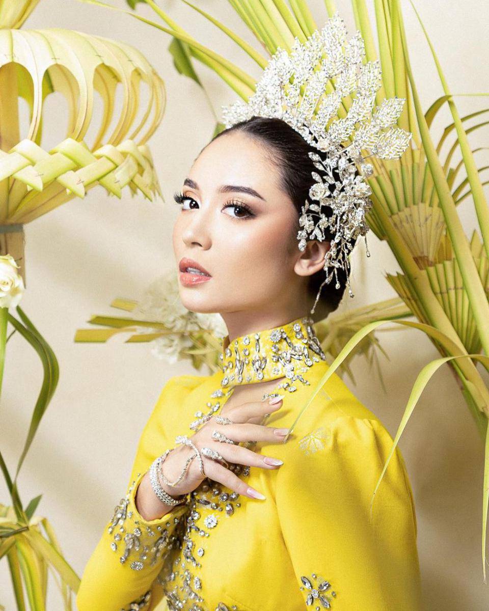 inspirasi makeup soft glam ala Asha Assuncao (instagram.com/asha.assuncao)