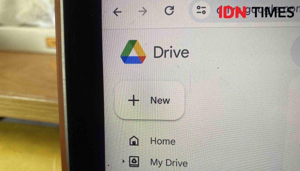 aplikasi Google Drive (IDN Times/Eka Amira)