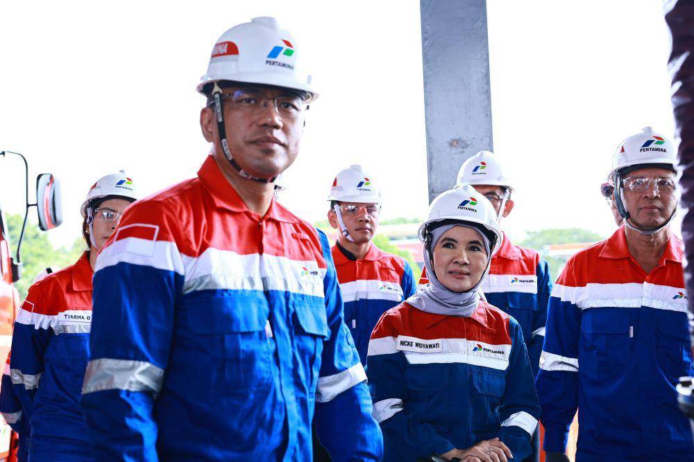 Memastikan kelancaran pasokan energi selama libur Iduladha 2024, Dewan Komisaris dan Direktur Utama PT Pertamina (Persero) hari ini melakukan kunjungan ke berbagai sarana dan fasilitas (sarfas) di wilayah Jakarta dan sekitarnya. (Dok. Pertamina)