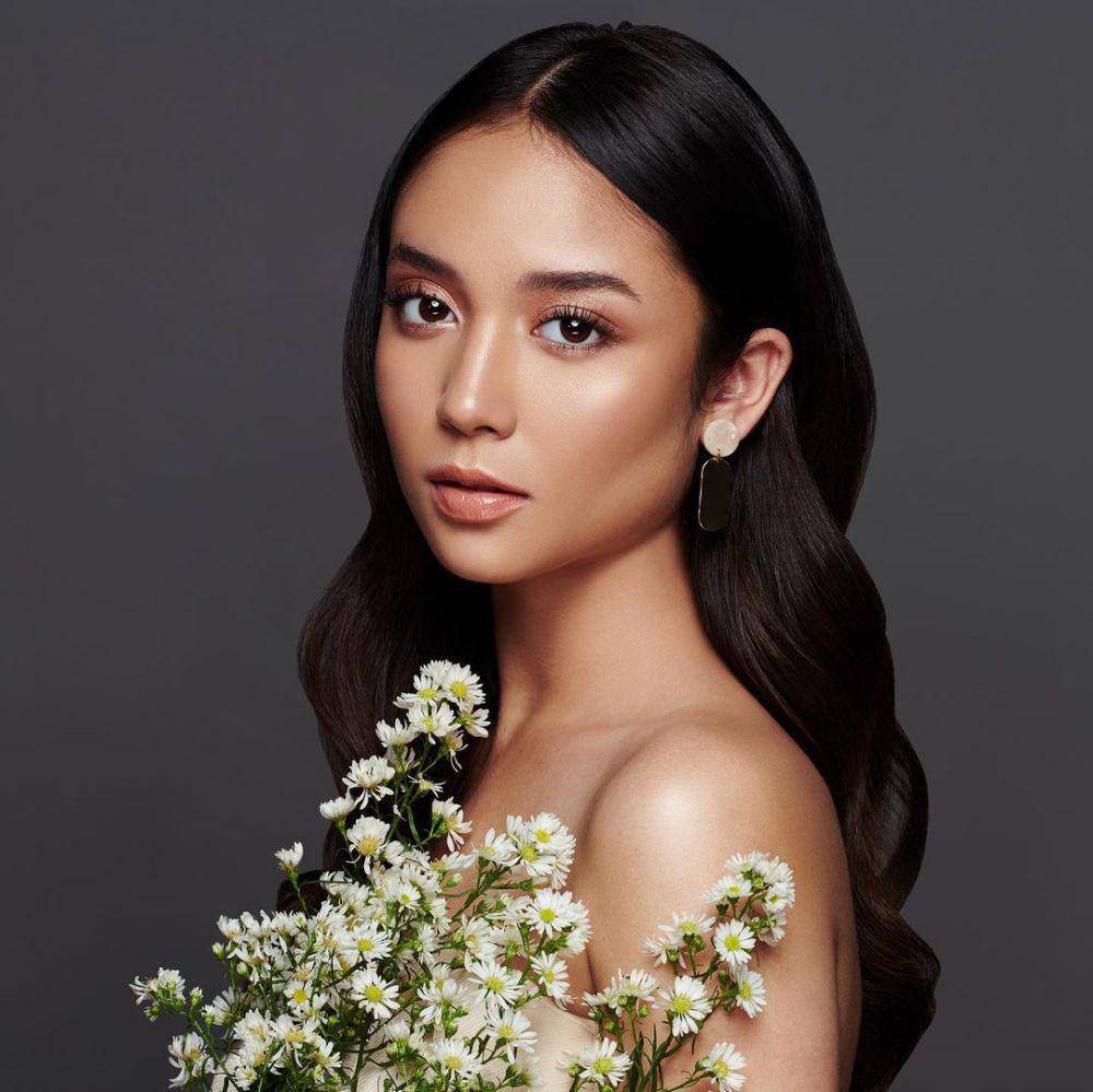 inspirasi makeup soft glam ala Asha Assuncao (instagram.com/asha.assuncao)
