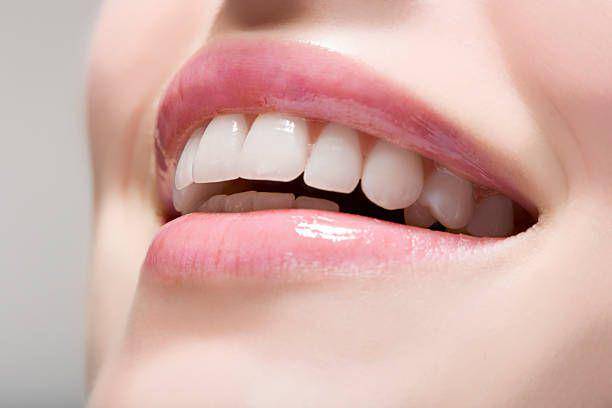 Ilustrasi, gigi (istockphoto/ImageSource)