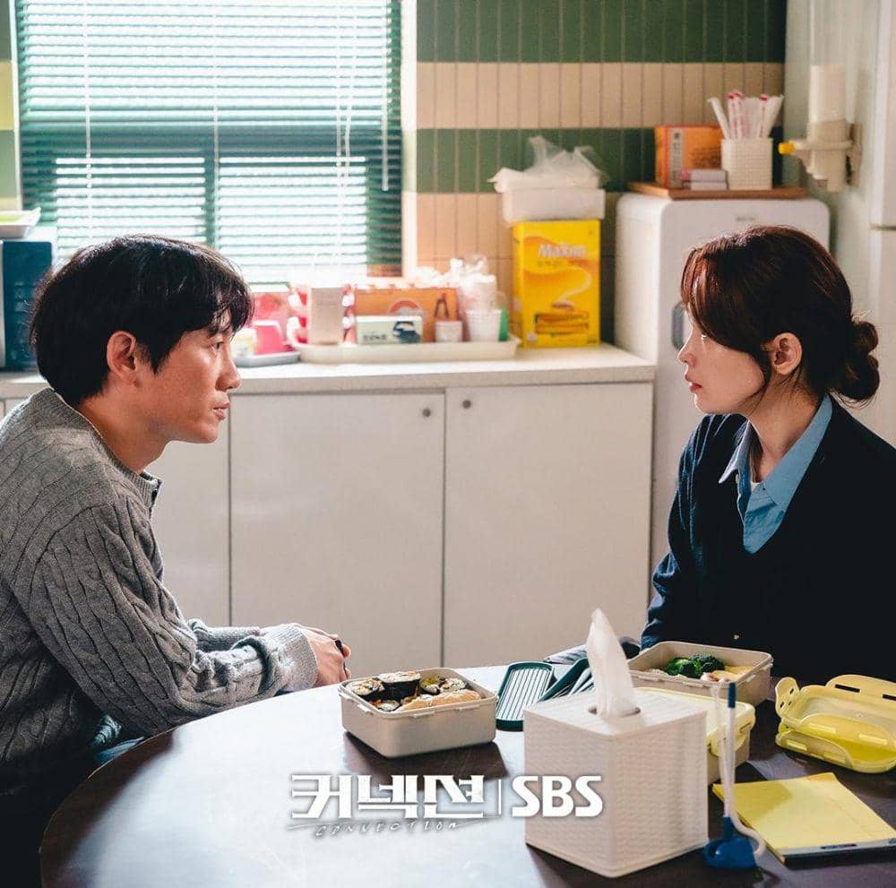 Ji Sung dan Jeon Mi Do di drama Connection (instagram.com/sbsdrama.official)