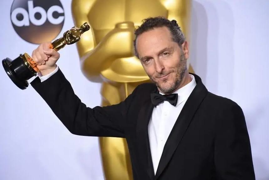 5 Film Terbaik Emmanuel Lubezki, Sinematografer Peraih 3 Piala Oscar