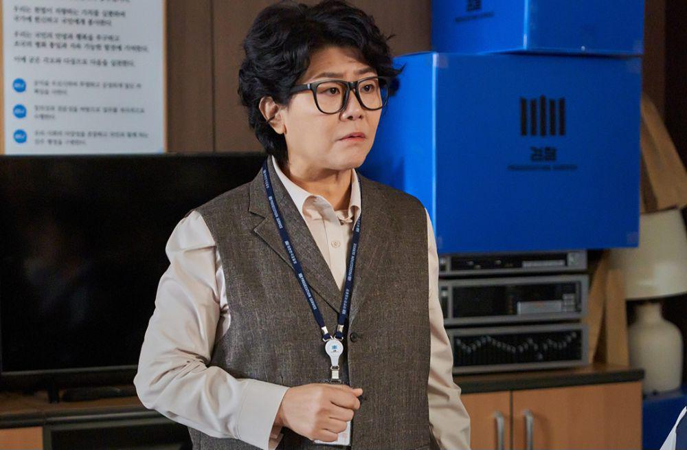 8 Profesi yang Dilakoni Lee Jung Eun di Drakor, Terbaru Pekerja Magang