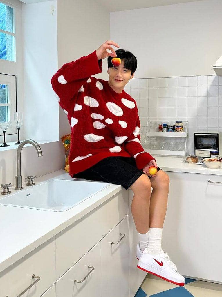 potret Kim Seon Ho (instagram.com/seonho__kim)