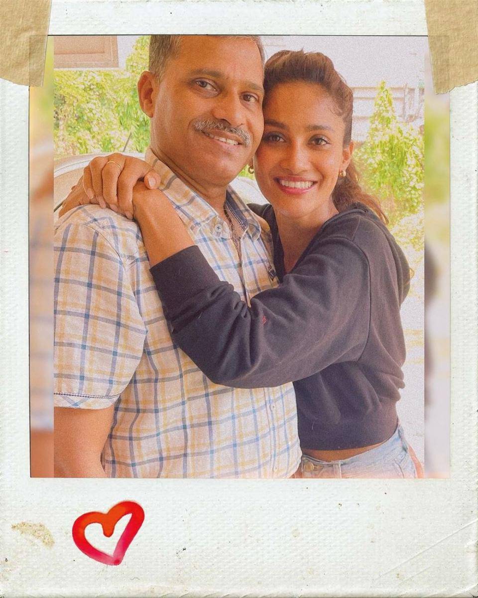 Sushrii Mishraa (instagram.com/sushrii)