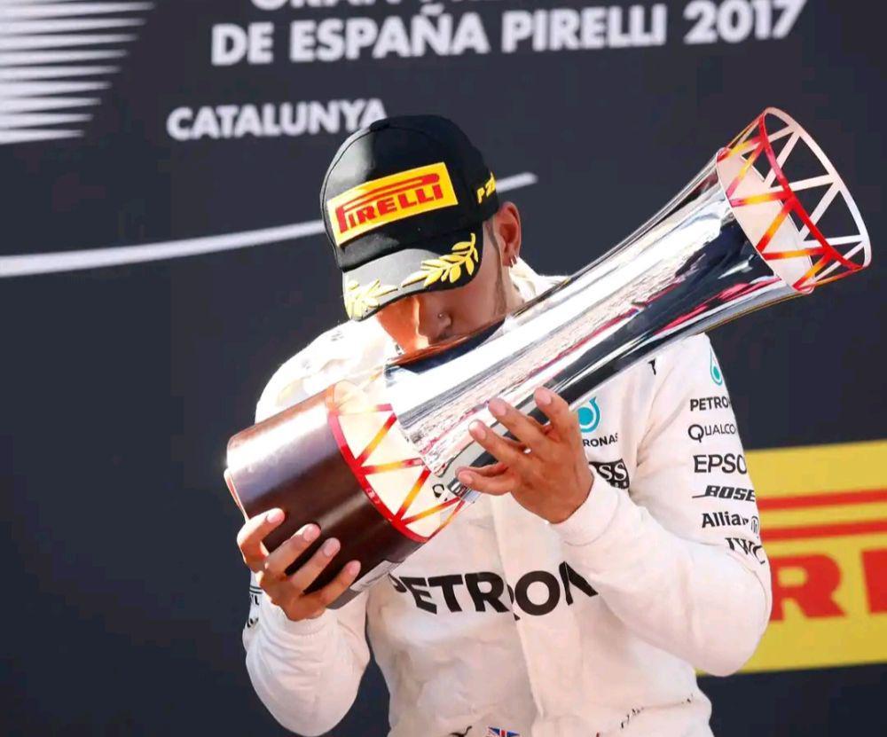 6 Memori Lewis Hamilton Menuju GP Spanyol Terakhir di Mercedes