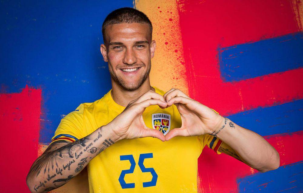 Daniel Bîrligea saat membela Timnas Rumania. (instagram.com/daniel.birli)
