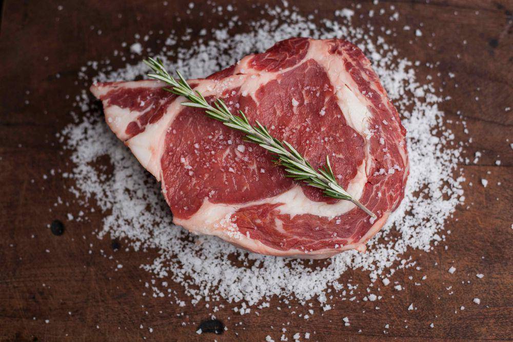 Cara masak Steak ala rumahan. (Unsplash/Edson Saldana)