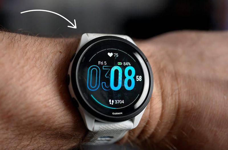 Garmin Forerunner 265 (youtube.com/Connect The Watts)