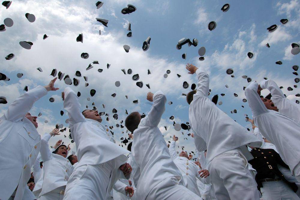 Ilustrasi wisuda (Pixabay/WikiImages)