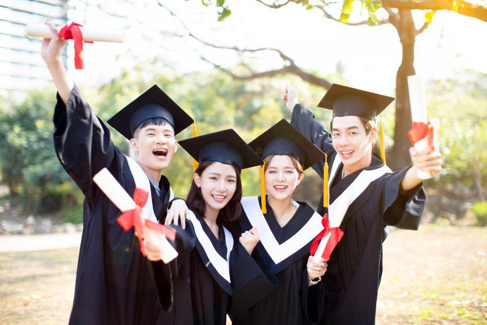 Dear Fresh Grad, 5 Hal Ini Bisa Jadi Bekal untuk Karirmu di Masa Depan