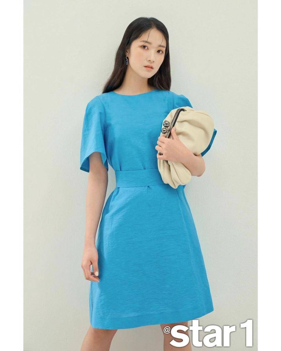 Kim Hye Yoon (instagram.com/hye_yoon1110)