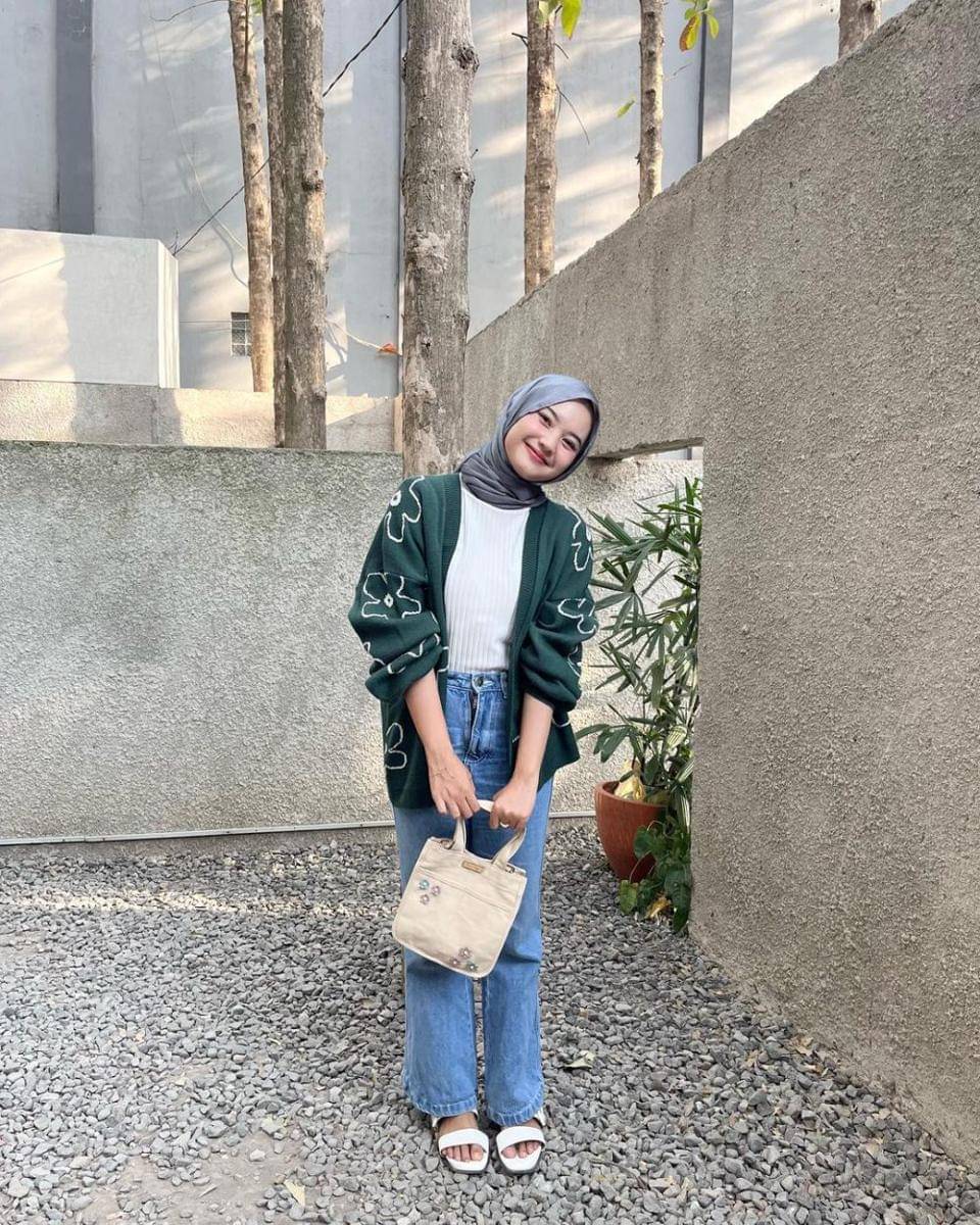 Siska Amera (instagram.com/siskaamera)